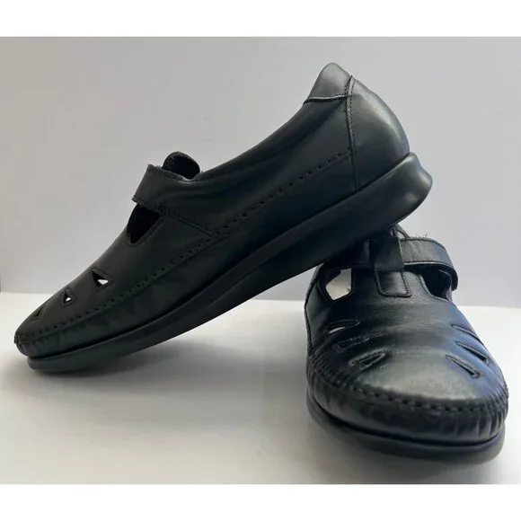 SAS Sz 11WW Roamer Comfortable Women's Black Leather Hook & Loop Strap Shoes - Picture 3 of 10